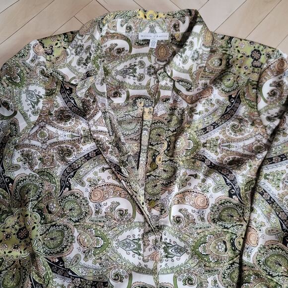Maison d' Amelie Elegant Paisley Silklike Blouse Size Medium - Picture 6 of 13